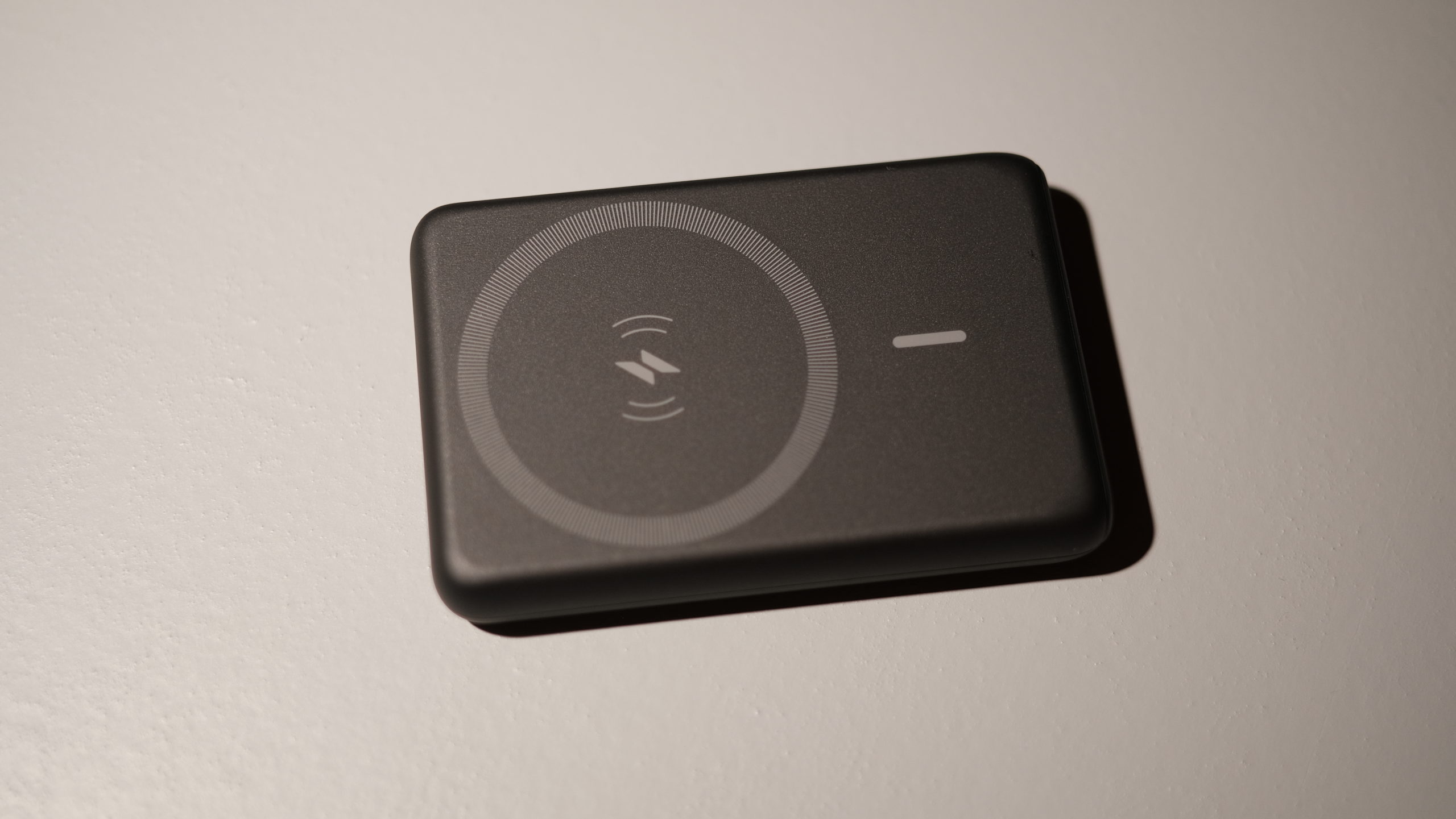 Anker PowerCore Magnetic 5000 2